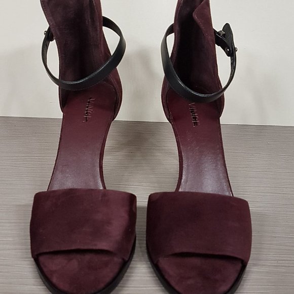Vince 'Giustina' Ankle Strap Sandal, Wine Suede Womens Size 7.5 / 38 - Picture 2 of 10